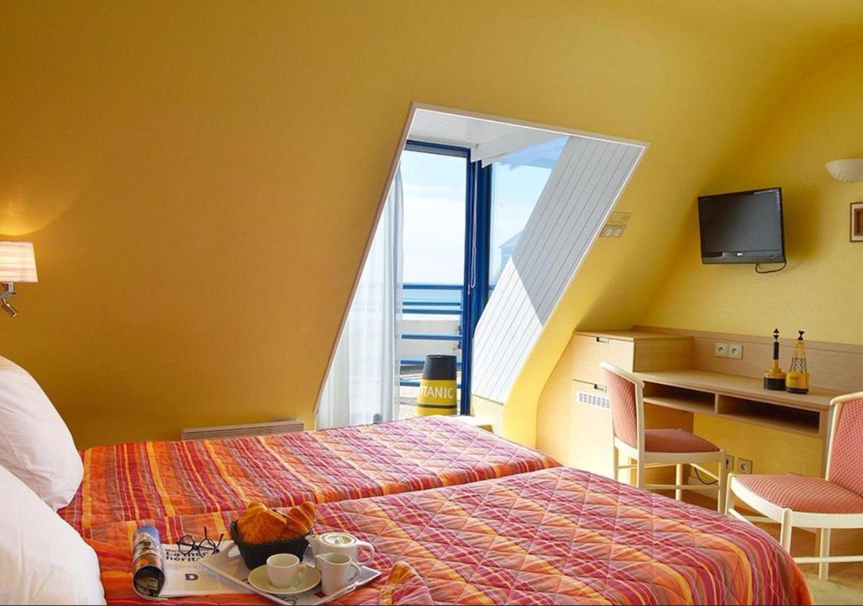 Breiz Armor Otel Pouldreuzic Oda fotoğraf