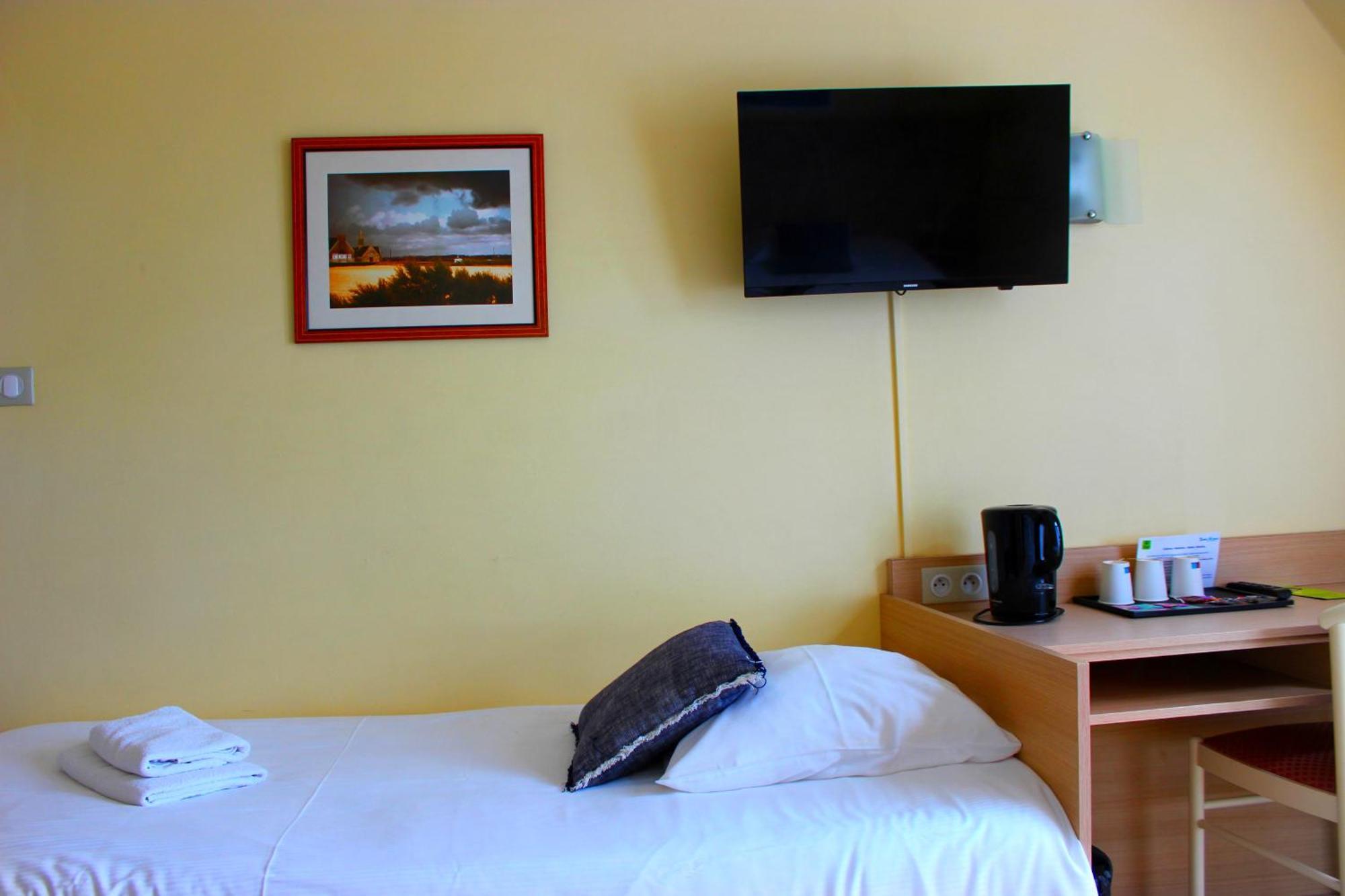Breiz Armor Otel Pouldreuzic Oda fotoğraf